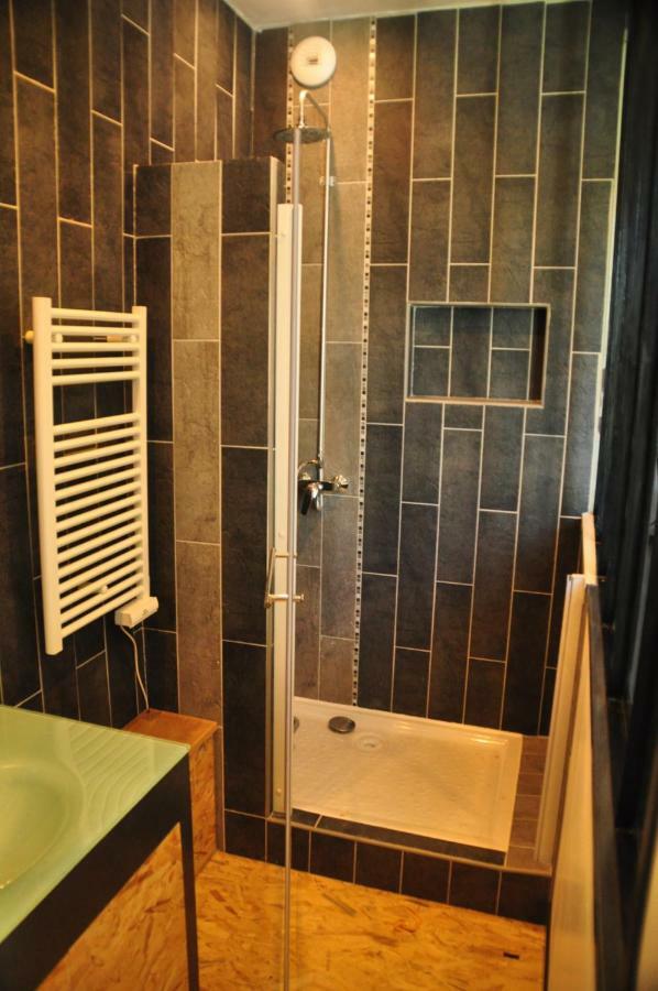 Loustalneou Bed & Breakfast Saint-Pierre-de-Clairac ภายนอก รูปภาพ