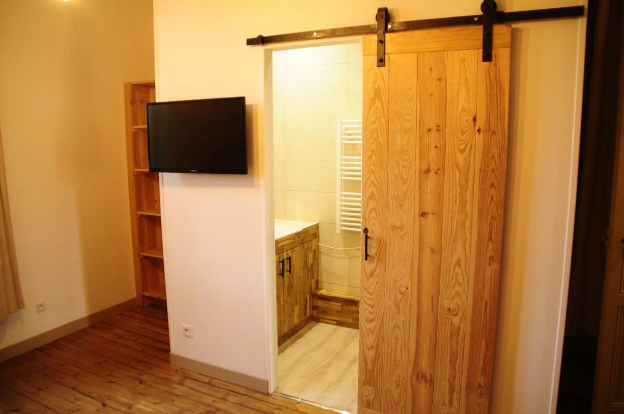 Loustalneou Bed & Breakfast Saint-Pierre-de-Clairac ภายนอก รูปภาพ
