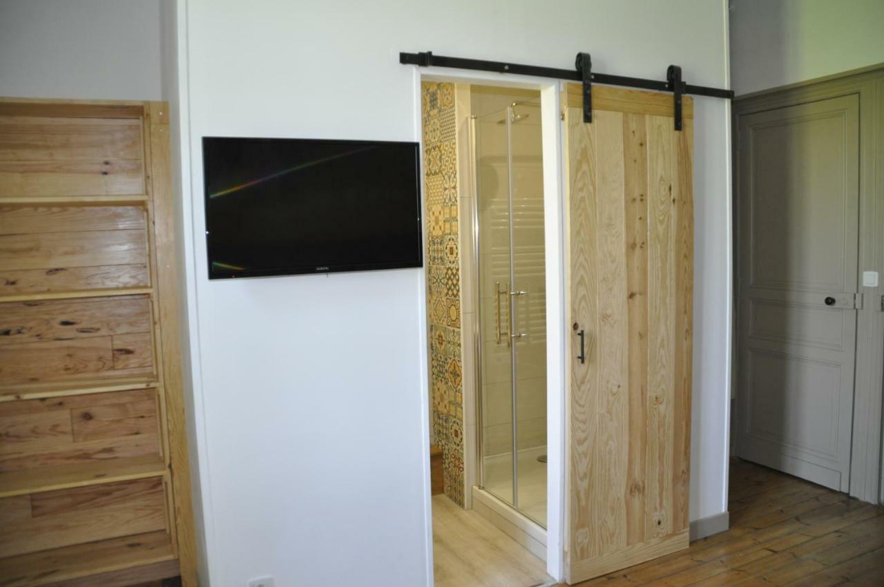 Loustalneou Bed & Breakfast Saint-Pierre-de-Clairac ภายนอก รูปภาพ