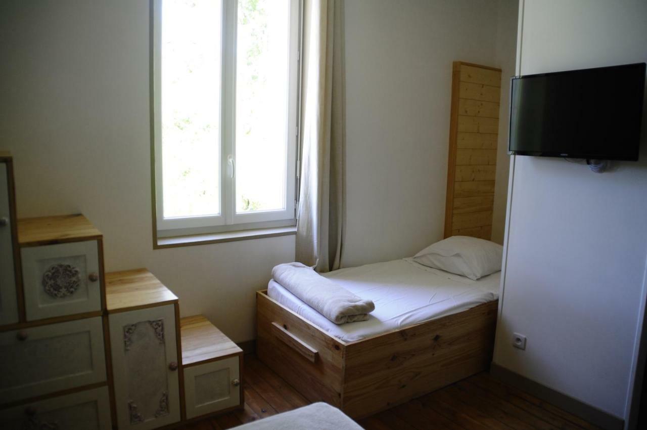 Loustalneou Bed & Breakfast Saint-Pierre-de-Clairac ภายนอก รูปภาพ